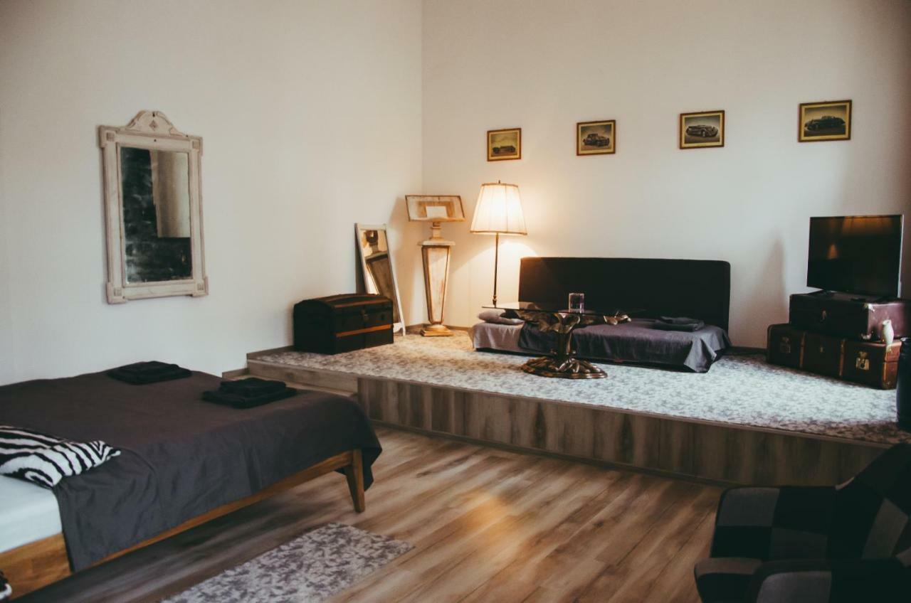 شقة Mansion Josephina كلوج-نابوكا المظهر الخارجي الصورة